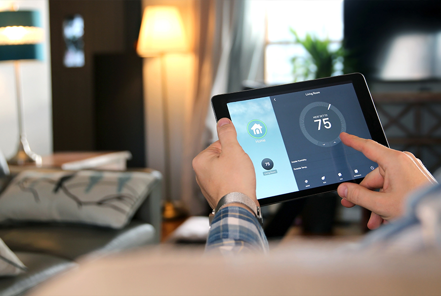 Profitieren Sie von den Vorteilen der Hausautomatisierung Software Bedienung des Smart-Home vom Tablet aus
